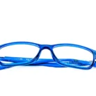 Confort et légèreté – Monture Lacoste