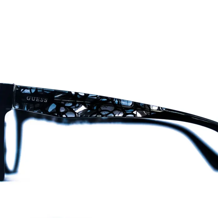 Monture de vue Guess noire pour femme – Dakar Mermoz Monture de vue Guess noire pour femme – Dakar Mermoz