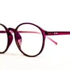 Monture ovale rose en acétate – Élégance discrète