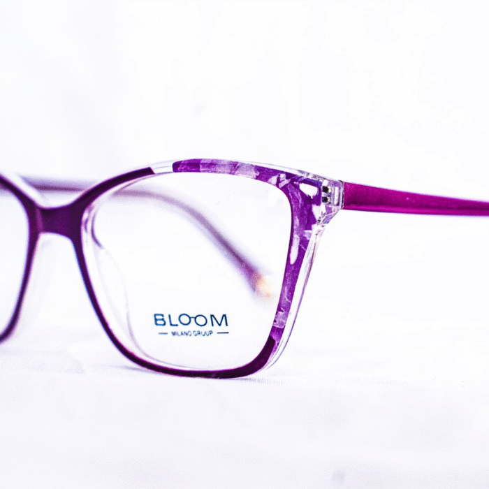 Lunette femme - vue de profil