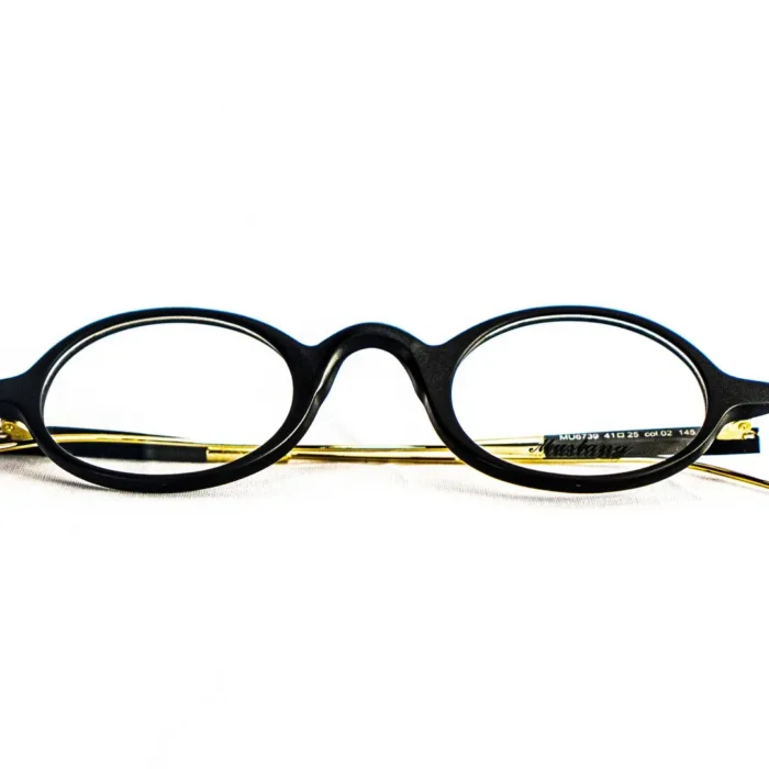 Boutique Luxe Optique Dakar – Modèle Mustang Boutique Luxe Optique Dakar – Modèle Mustang