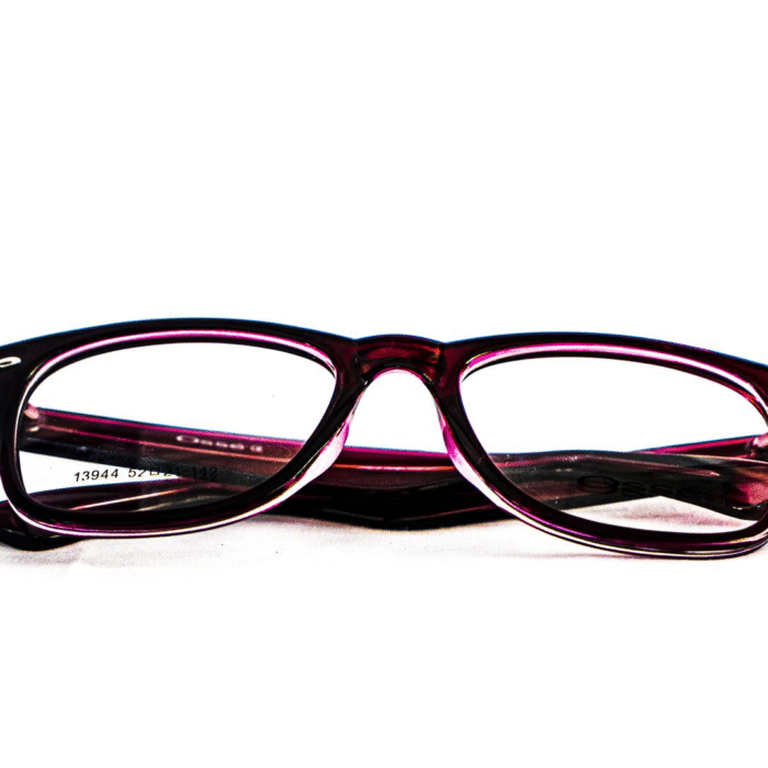 Vue latérale lunette Ossé carrée – Luxe Optique Vue latérale lunette Ossé carrée – Luxe Optique