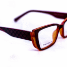 Monture Nikitana couleur rouge – Boutique Luxe Optique VDN