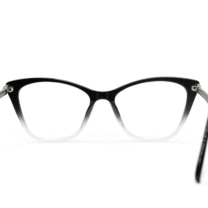 Lunette noir-blanc Rita Bradley – Luxe Optique.webp Lunette noir-blanc Rita Bradley – Luxe Optique.webp