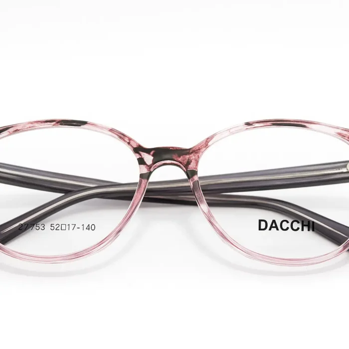 Monture papillon colorée Dacchi – Luxe Optique.webp Monture papillon colorée Dacchi – Luxe Optique.webp