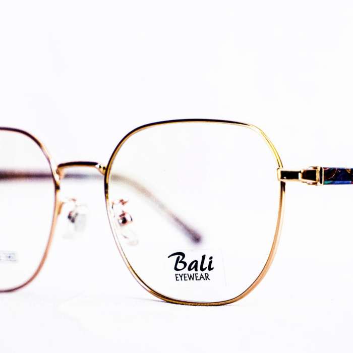 Monture Bali femme élégante – Luxe Optique Sénégal Monture Bali femme élégante – Luxe Optique Sénégal