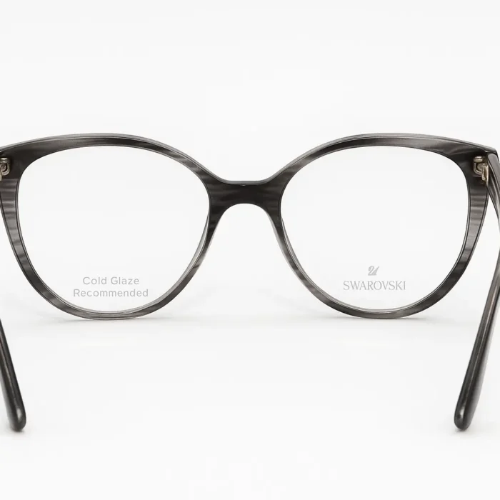 Monture Swarovski en plastique acétate – Boutique Luxe Optique VDN.webp Monture Swarovski en plastique acétate – Boutique Luxe Optique VDN.webp
