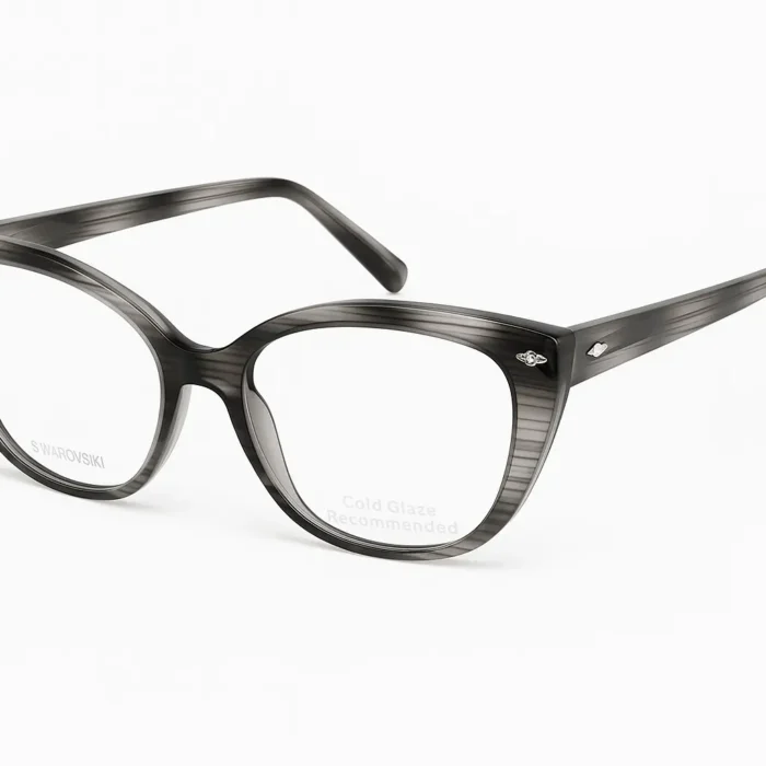 Lunettes Femme Swarovski forme Papillon – Luxe Optique Dakar.webp Lunettes Femme Swarovski forme Papillon – Luxe Optique Dakar.webp
