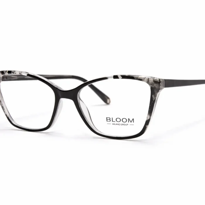 Monture Bloom papillon élégante et raffinée – Opticien Dakar.webp