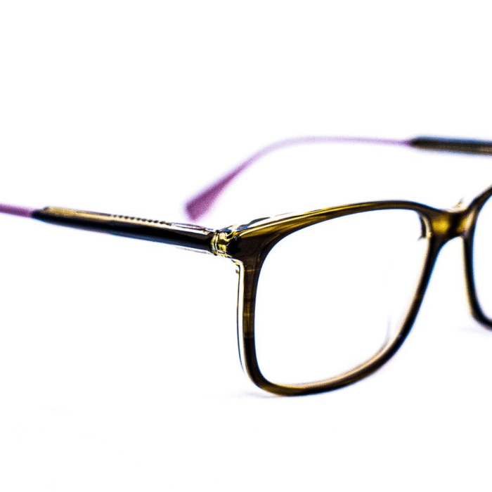 Style chic Fendi femme – Mermoz Dakar Style chic Fendi femme – Mermoz Dakar