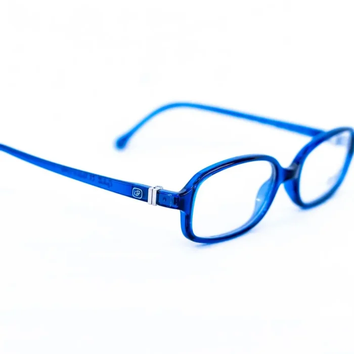 Lunette Optelli garçon bleue –opticien dakar.webp Lunette Optelli garçon bleue –opticien dakar.webp