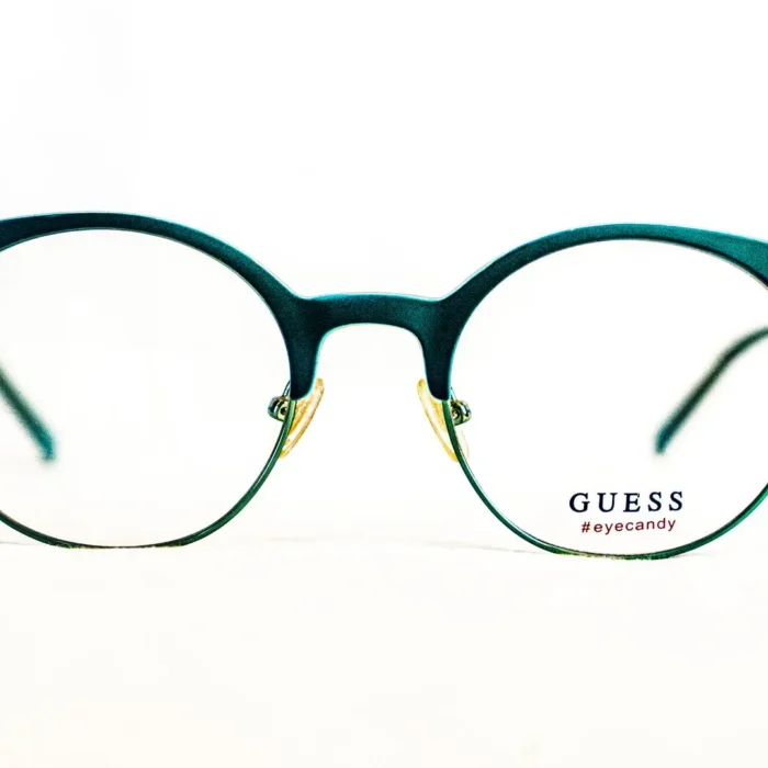 Lunettes Guess pour homme – Vue de face Lunettes Guess pour homme – Vue de face