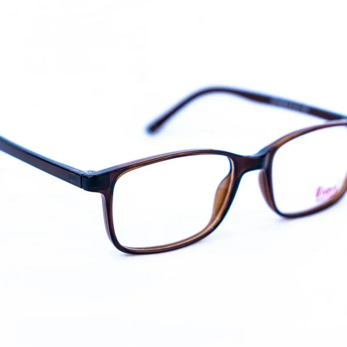 Détail de la monture Vivera en plastique acétate – showroom Luxe Optique.webp