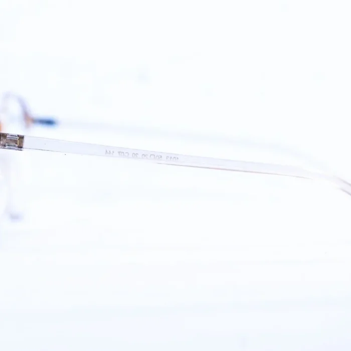 Vue latérale des lunettes de vue Vivera femme – Luxe Optique Dakar.webp Vue latérale des lunettes de vue Vivera femme – Luxe Optique Dakar.webp