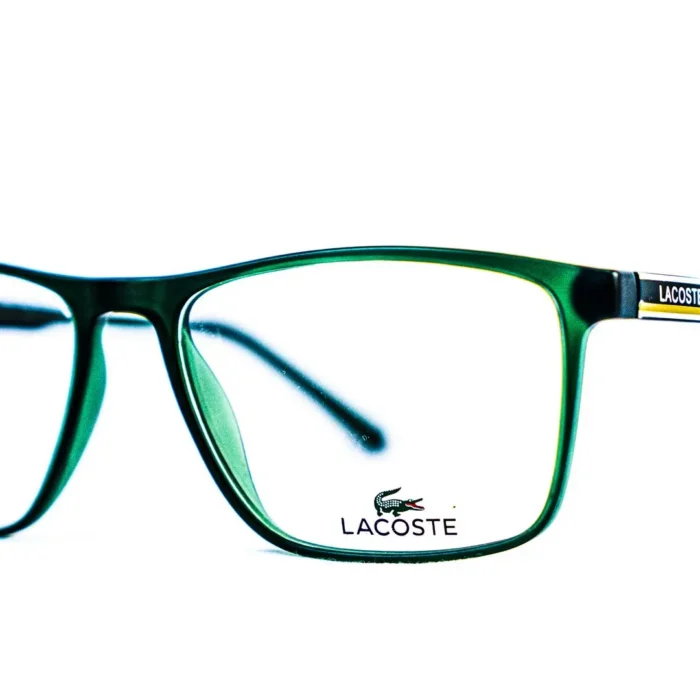 Lunette Lacoste pour homme forme rectangulaire Lunette Lacoste pour homme forme rectangulaire