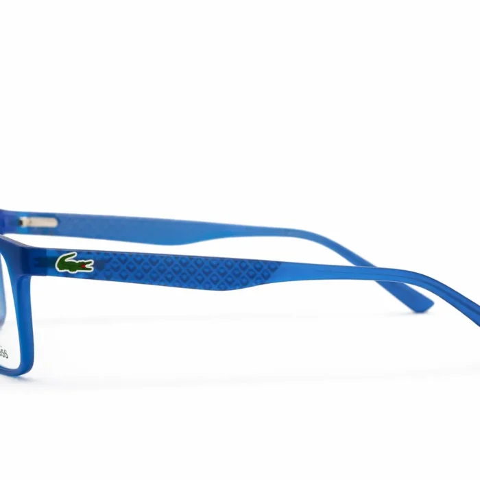 Détail de la monture Lacoste bleue – Showroom Luxe Optique.webp